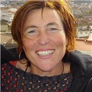 Nativa Alemana imparte clases